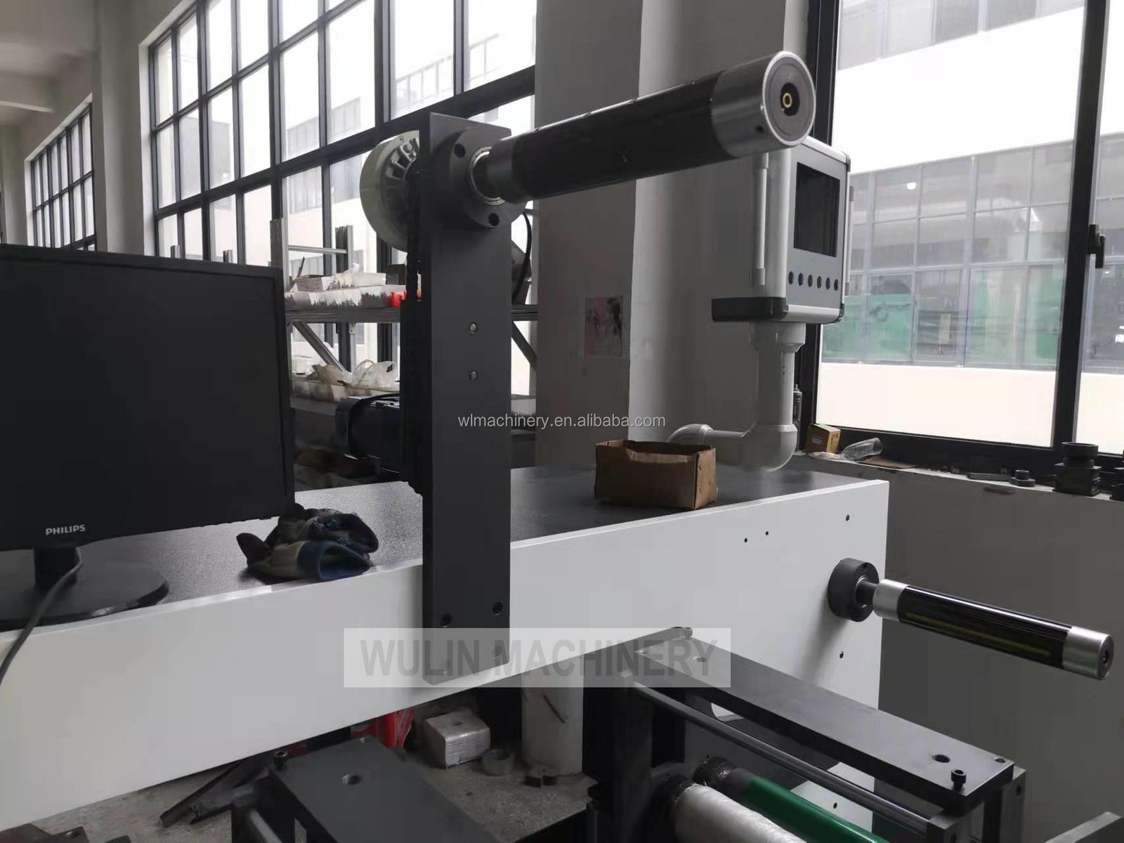 How to choose a small cheap web print machine full color.jpg