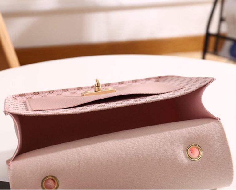 How to choose handbags wholesale china lowest price good quality authentic company.jpg