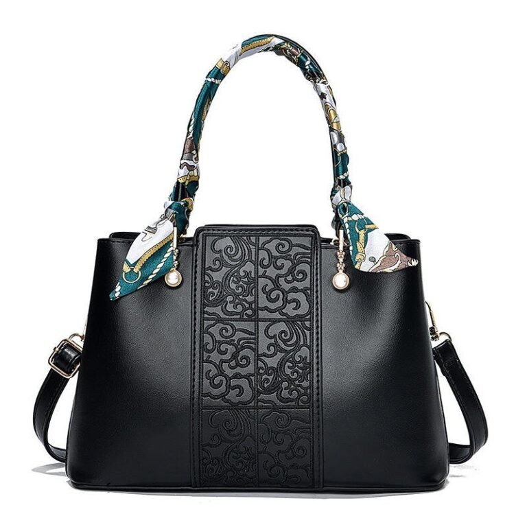 How to choose ladies genuine leather handbags a complete buying guide.jpg