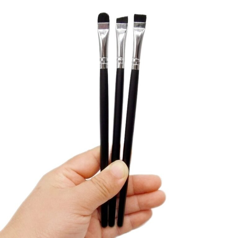 How to choose the best angled brush for eyebrow tint a complete buying guide.jpg