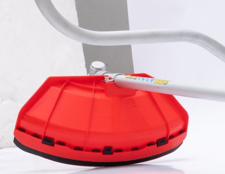 How to choose the best heavy brush cutter grass machine for tough vegetation.jpg