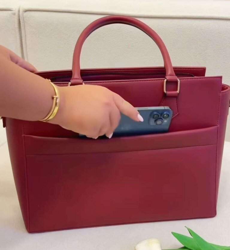 How to choose the best michael kors tote bags for women a complete buying guide.jpg