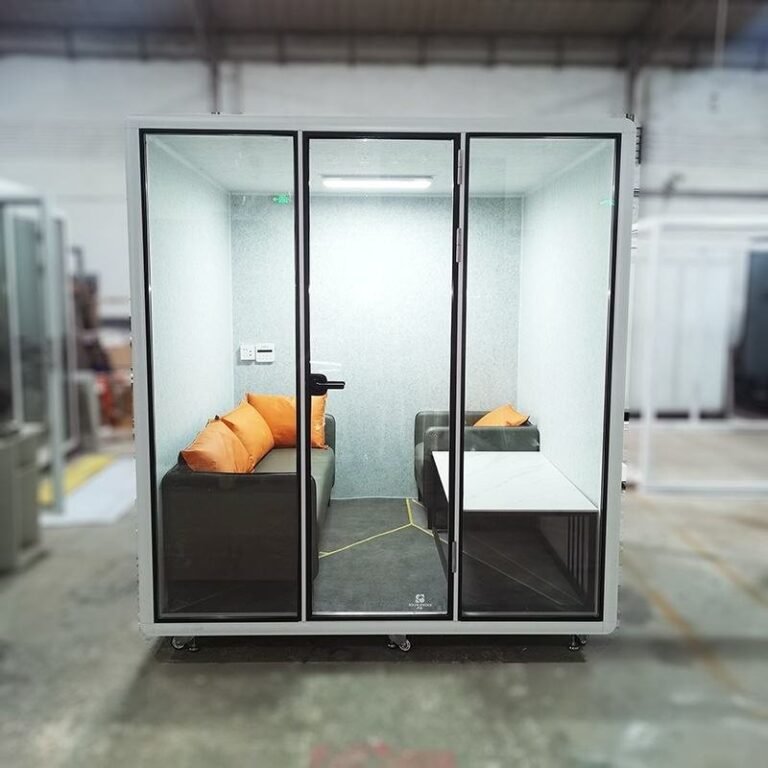 How to choose the best office cubicle workstation enclosed for your needs.jpg