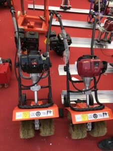 How to choose the best roof tile cleaning machine a complete buying guide.jpg